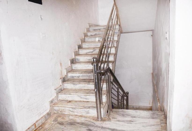 酒店 Oyo Shree Shayam