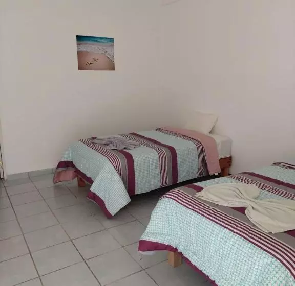 ホテル Puerto Real Suites   Paraiso
