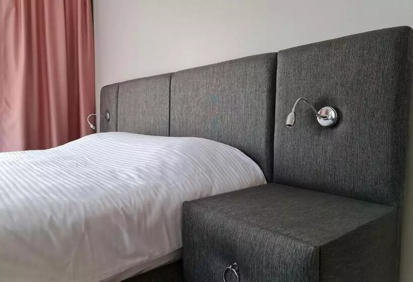 Hotelli Smart Airport