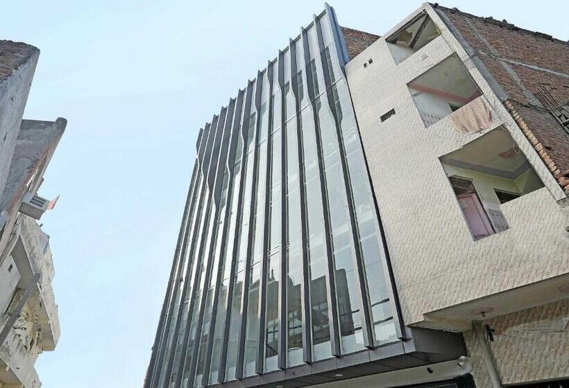 فندق Townhouse 816 Diamond Tree Near Dilshad Garden Metro Station