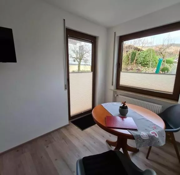 ペンション Ferienhaus Winzerauszeit
