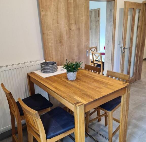 펜션 Ferienhaus Winzerauszeit