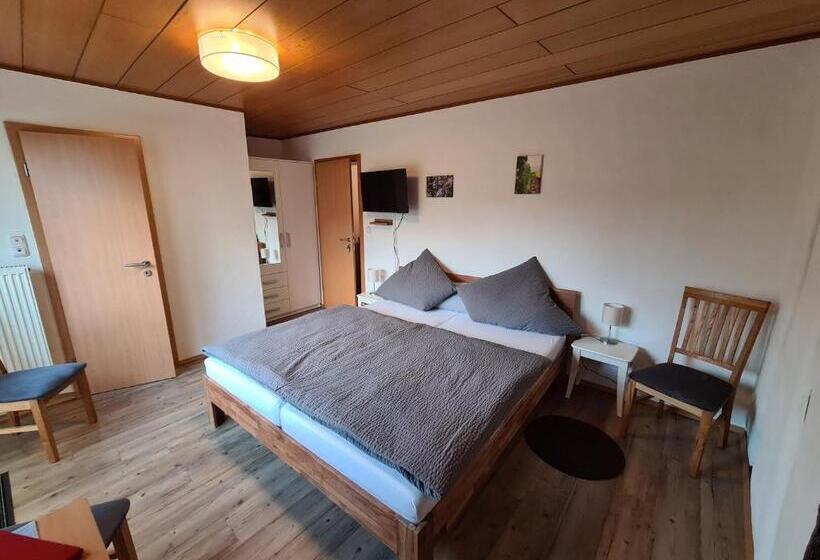 펜션 Ferienhaus Winzerauszeit