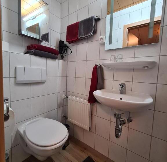 펜션 Ferienhaus Winzerauszeit