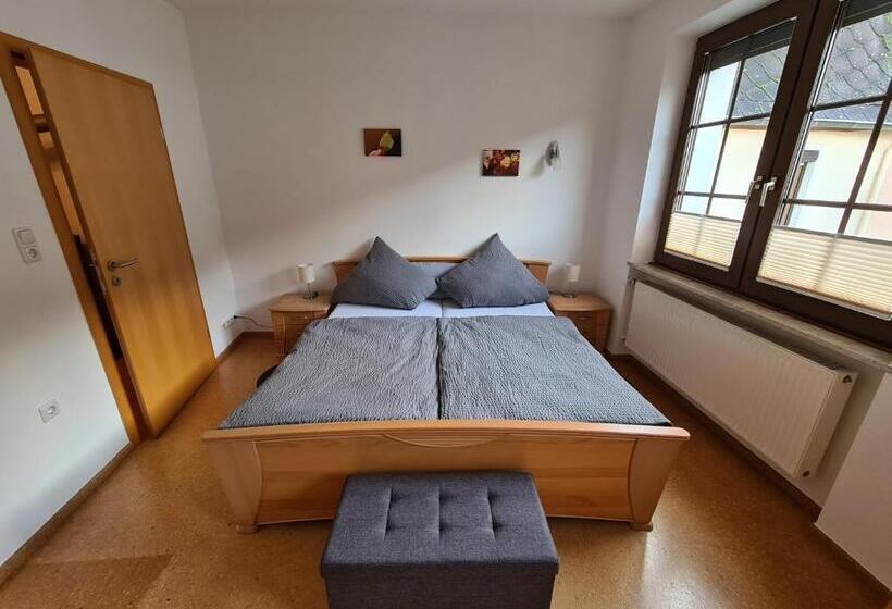 펜션 Ferienhaus Winzerauszeit