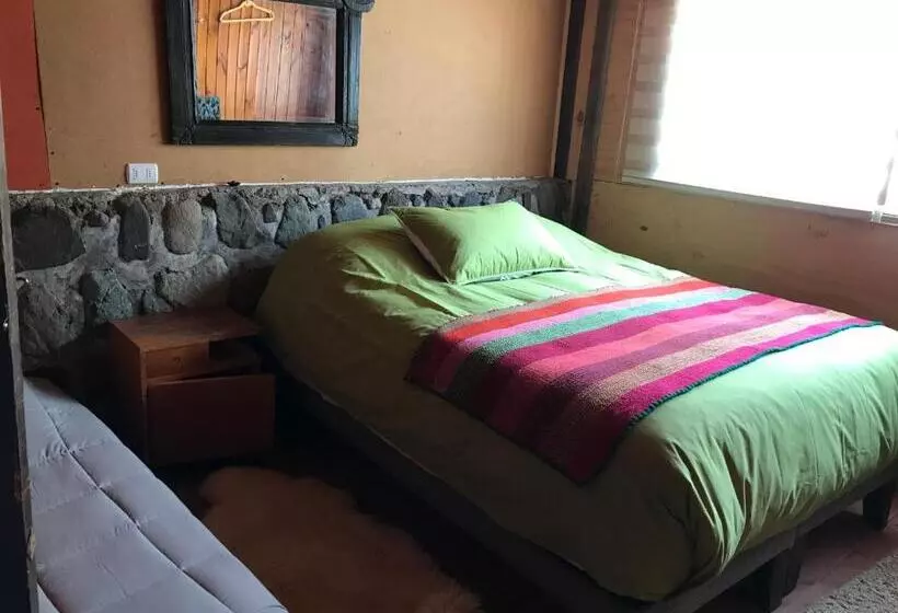 پانسیون Hostal Piolet En Baños Morales