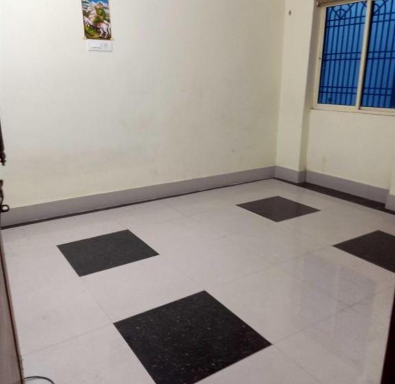 پانسیون Oyo Home Krishna Bhawan