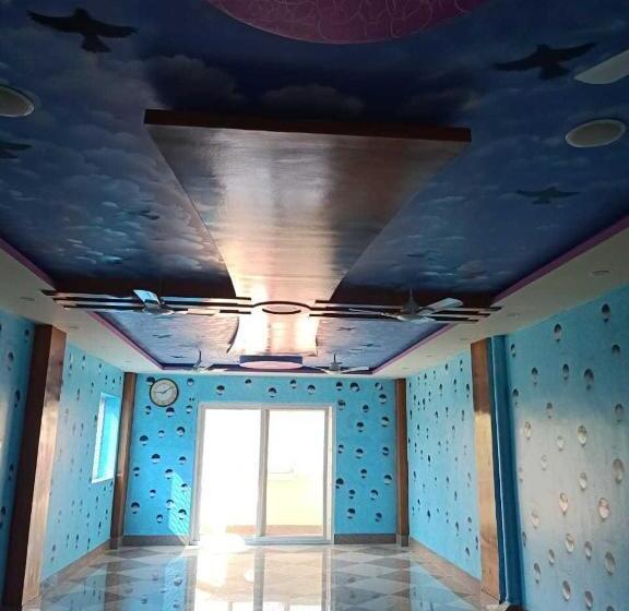 پانسیون Oyo Home Krishna Bhawan