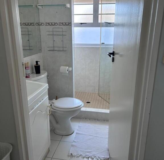 بنسيون Zithelo Guest House