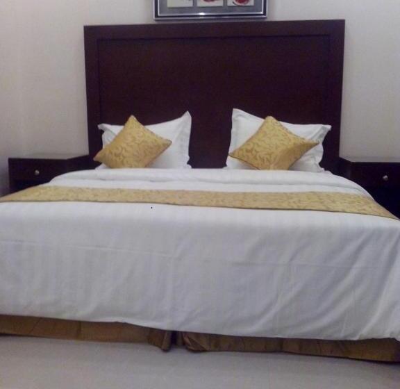 شقق برج نوران للشقق المخدومة