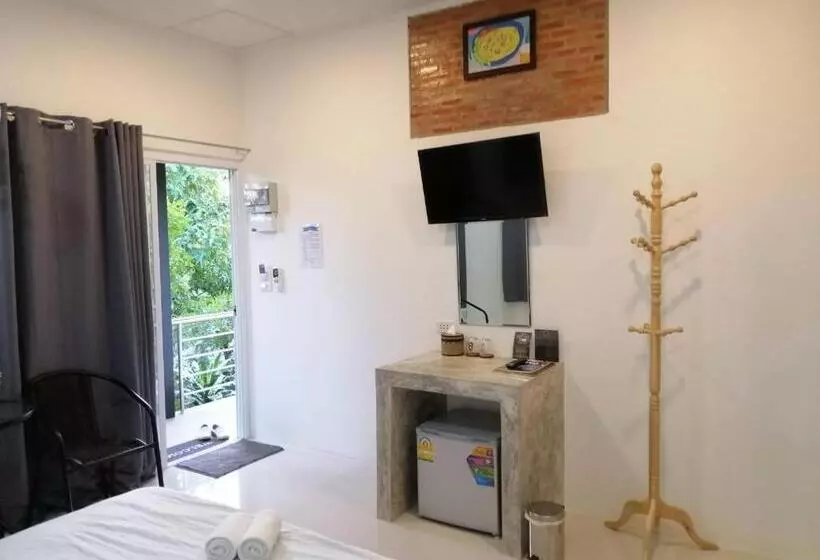 Retkeilymaja เพ็ญวิวรีสอร์ท Phenview Resort