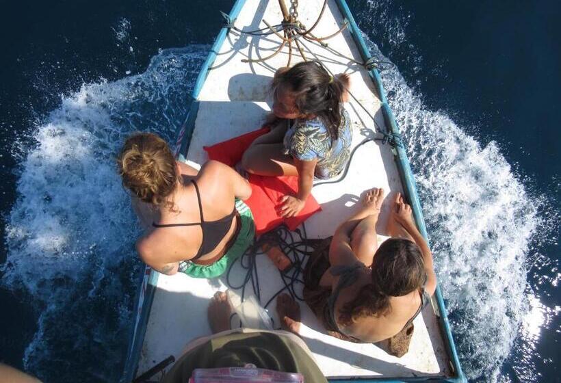 호스텔 Alouatta Playa Coyote