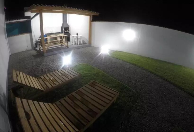 Retkeilymaja Florianópolis Pousada Moçambeach