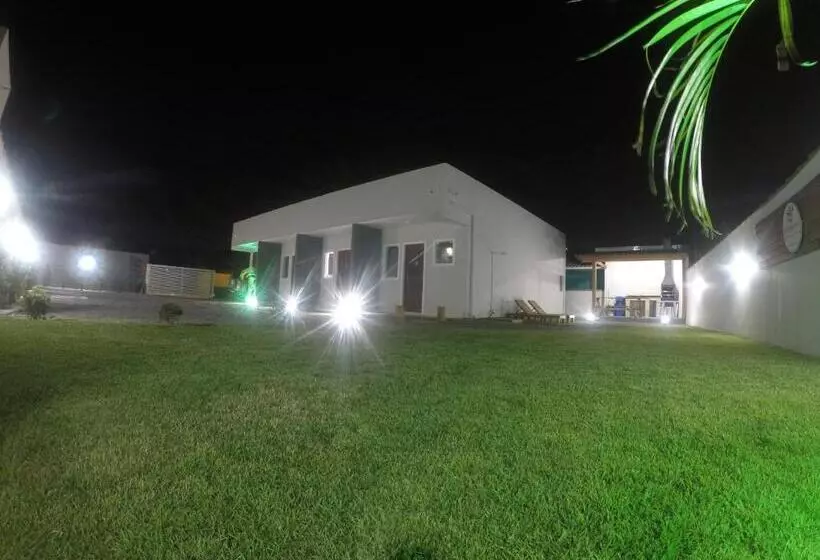 Retkeilymaja Florianópolis Pousada Moçambeach