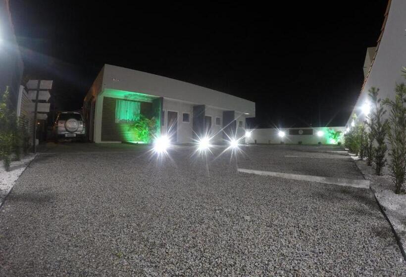 Schronisko Florianópolis Pousada Moçambeach