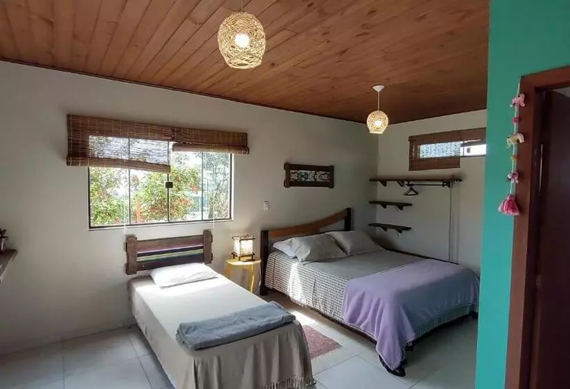 ユースホステル Pousada Canto Do Rosa