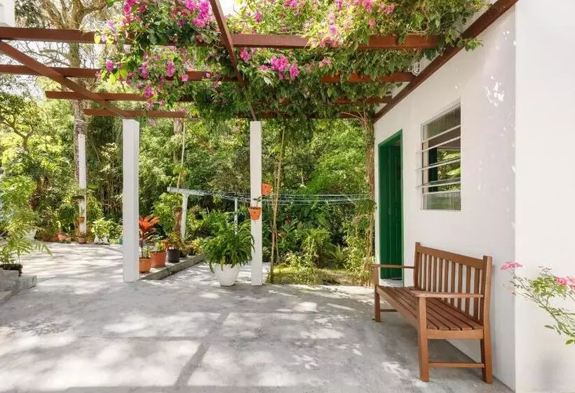 ユースホステル Pousada Residencial Bambus