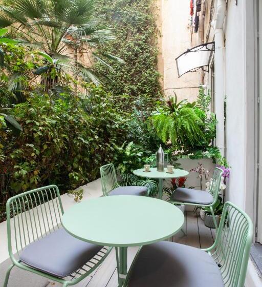 تختخواب و صبحانه Beet Community