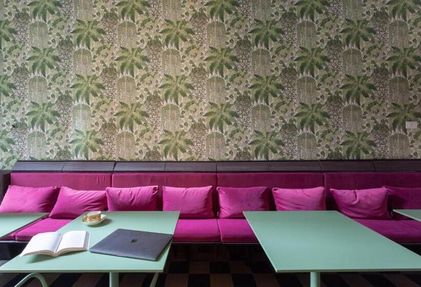 تختخواب و صبحانه Beet Community