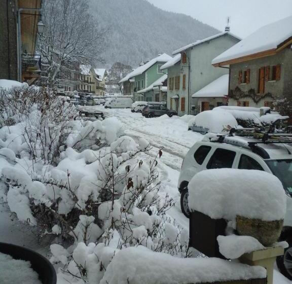 ベッドアンドブレックファースト Chambre D Hôtes Le Moulin