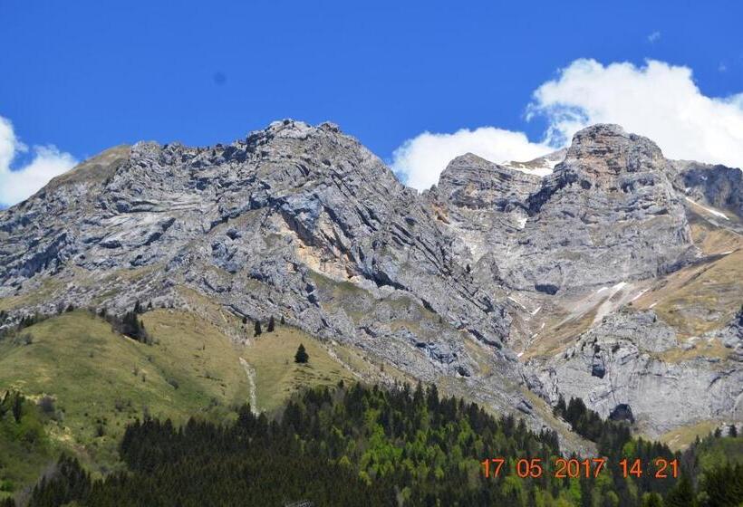 ベッドアンドブレックファースト Chambre D Hôtes Le Moulin