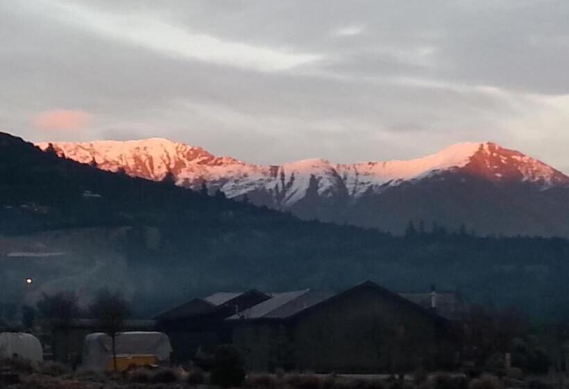 Bed and Breakfast Hikuwai Cottage