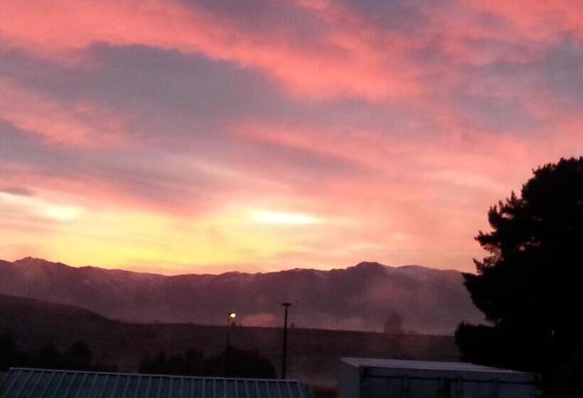 Bed and Breakfast Hikuwai Cottage