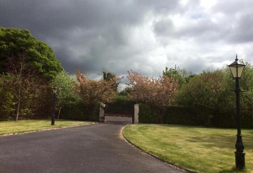 Nocleg ze śniadaniem Keyfield House