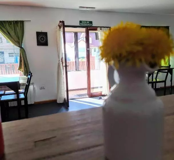 ホテル Hostel El Paredon