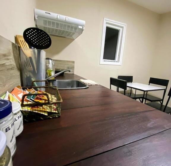 هتل Hostel El Paredon