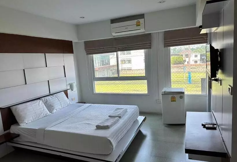 هتل I Garden Place