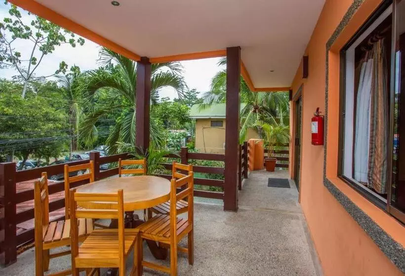 Hotelli Inn On The Park