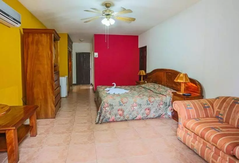 Hotelli Inn On The Park