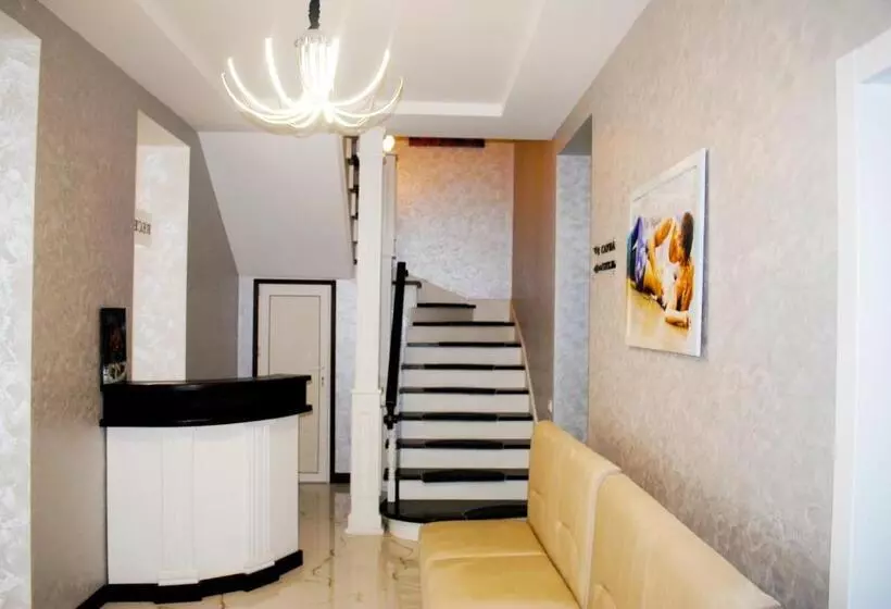 Hotelli Semillon Club