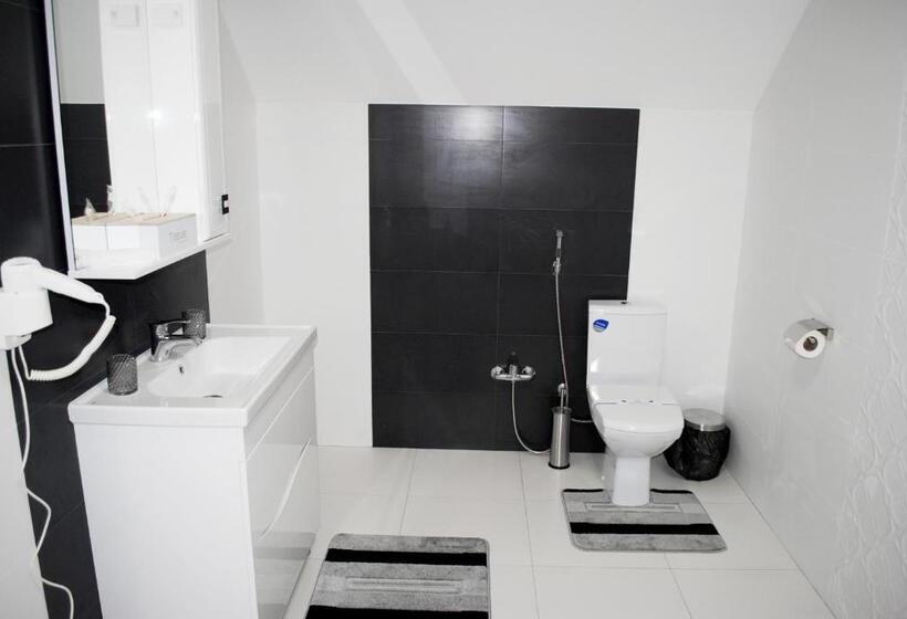 בית מלון כפרי Semillon Club