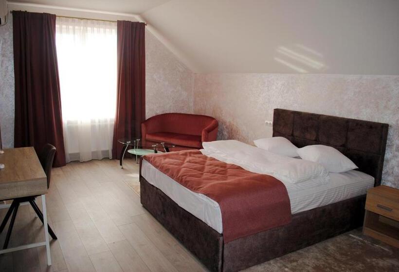 בית מלון כפרי Semillon Club