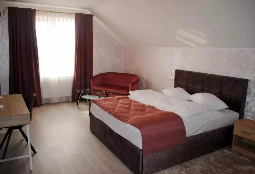 Hotelli Semillon Club