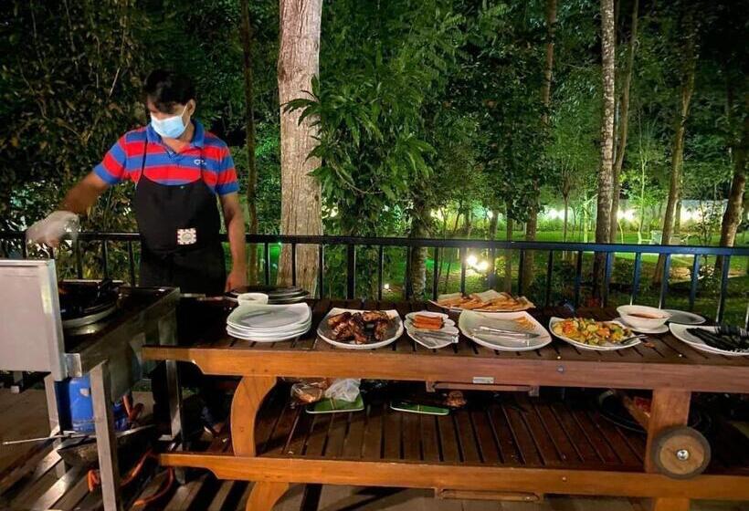 Отель Serenity Villa Digana