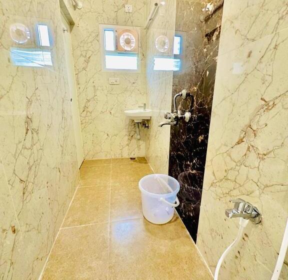 Hotel Sunlight Residency