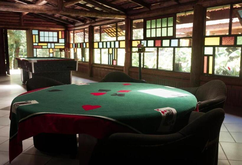 هتل Vale Das Hortênsias