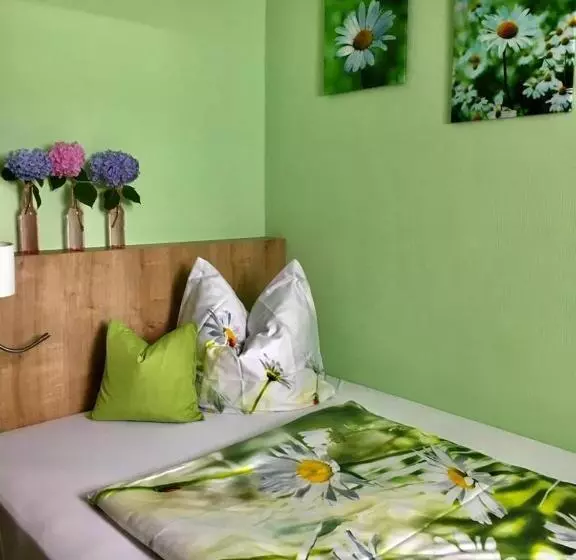 ホテル Zur Waldhufe