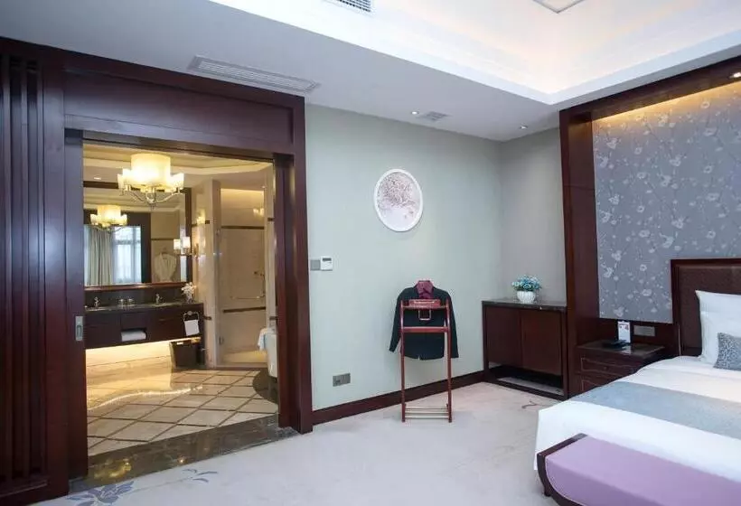 Ln Dongfang Resort