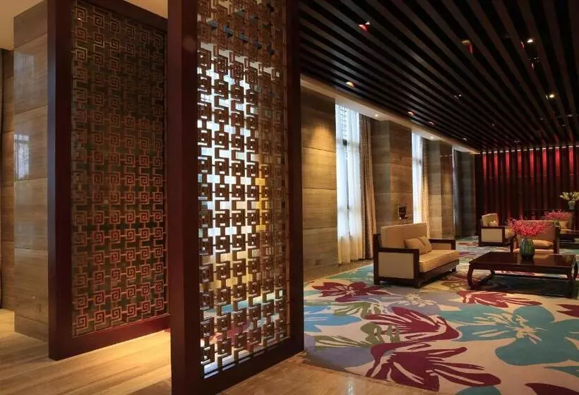 Ln Dongfang Resort