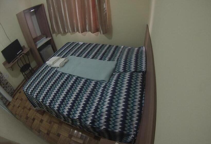 Lotus Hotel & Hostel