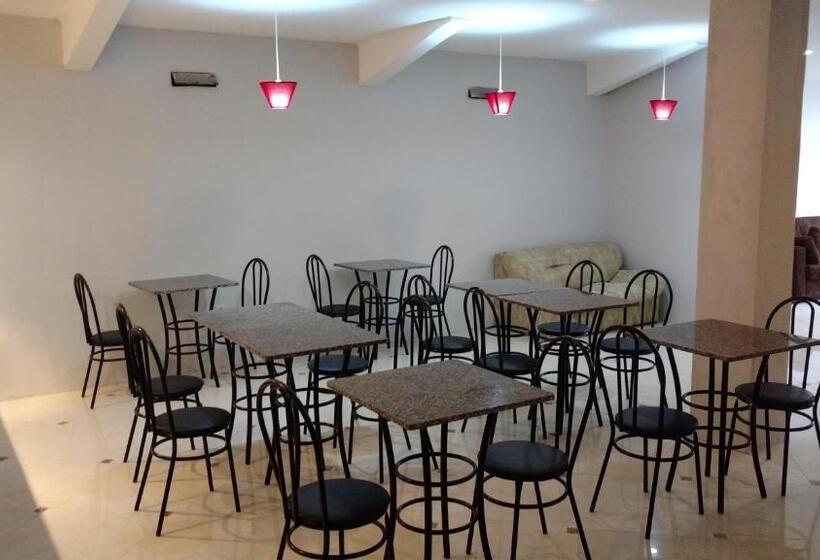 Lotus Hotel & Hostel