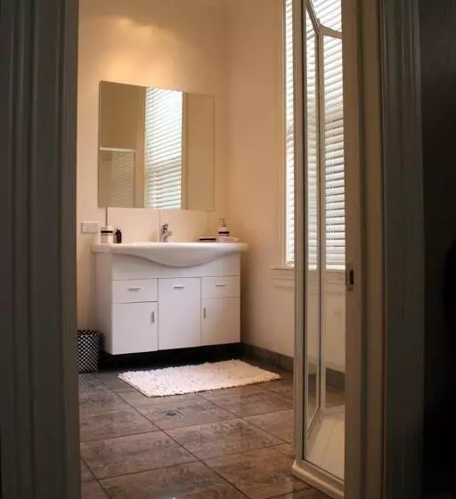 Nelson Heights Bed & Breakfast