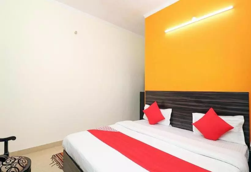 Flagship Hotel Dev