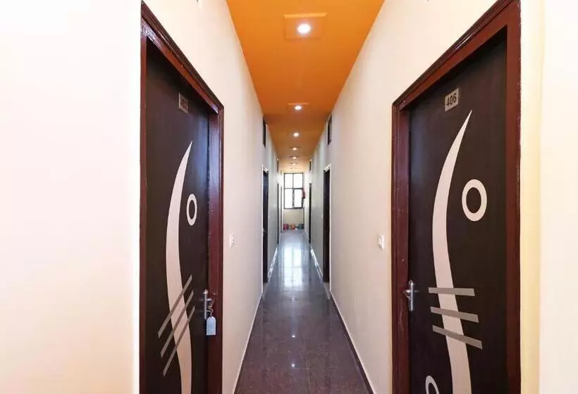 Flagship Hotel Dev
