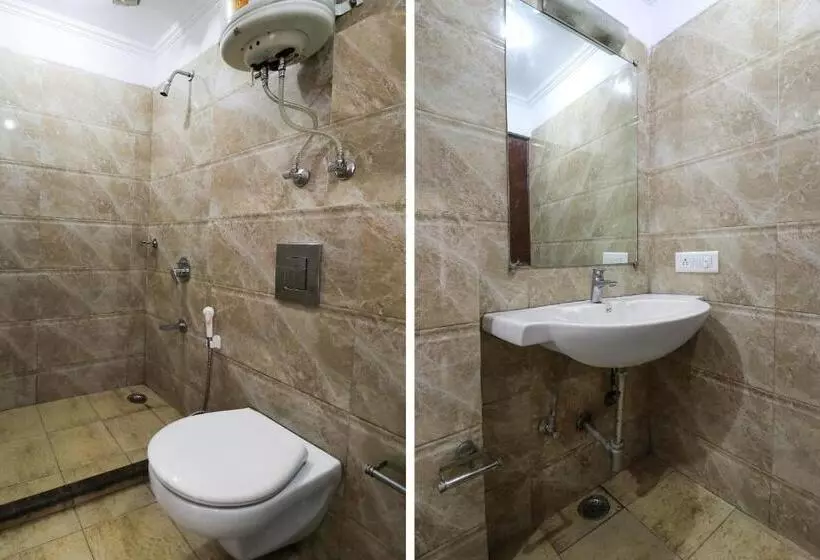 Oyo Hotel Palazzo