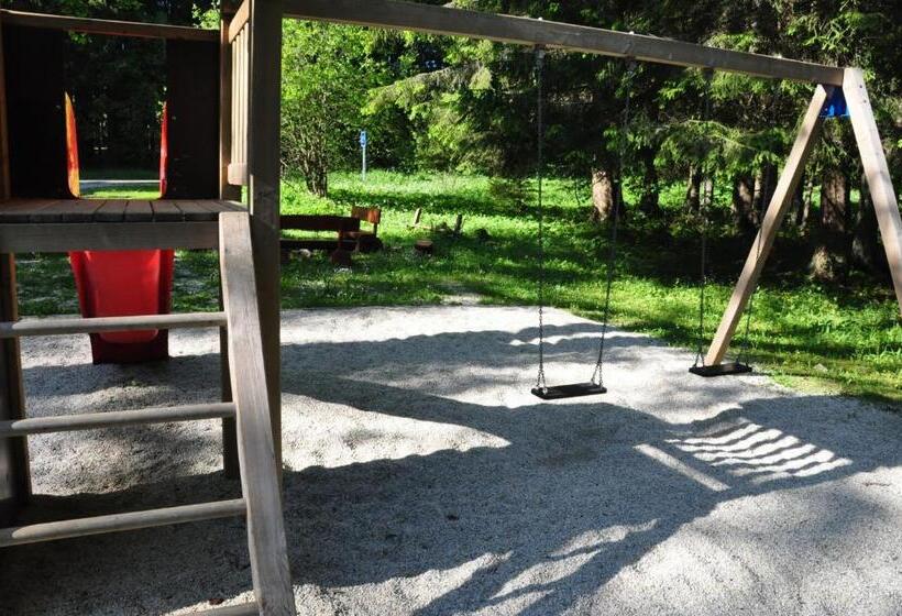 Пансион Penzion Mezi Lesy